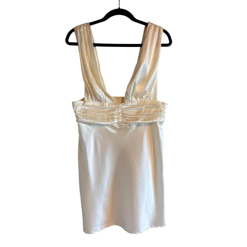 Ivory Satin Deep‎ V-Neck Pleated Mini Dress Sleeveless Ruched Cocktail Party